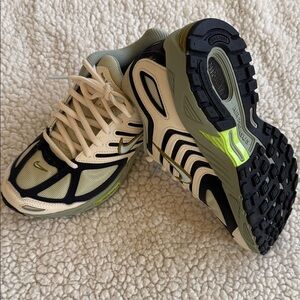 Nike Air Zoom Sneakers Olive Aura/Blue-Jade Horizon Pegasus women’s 7.5 men’s 6